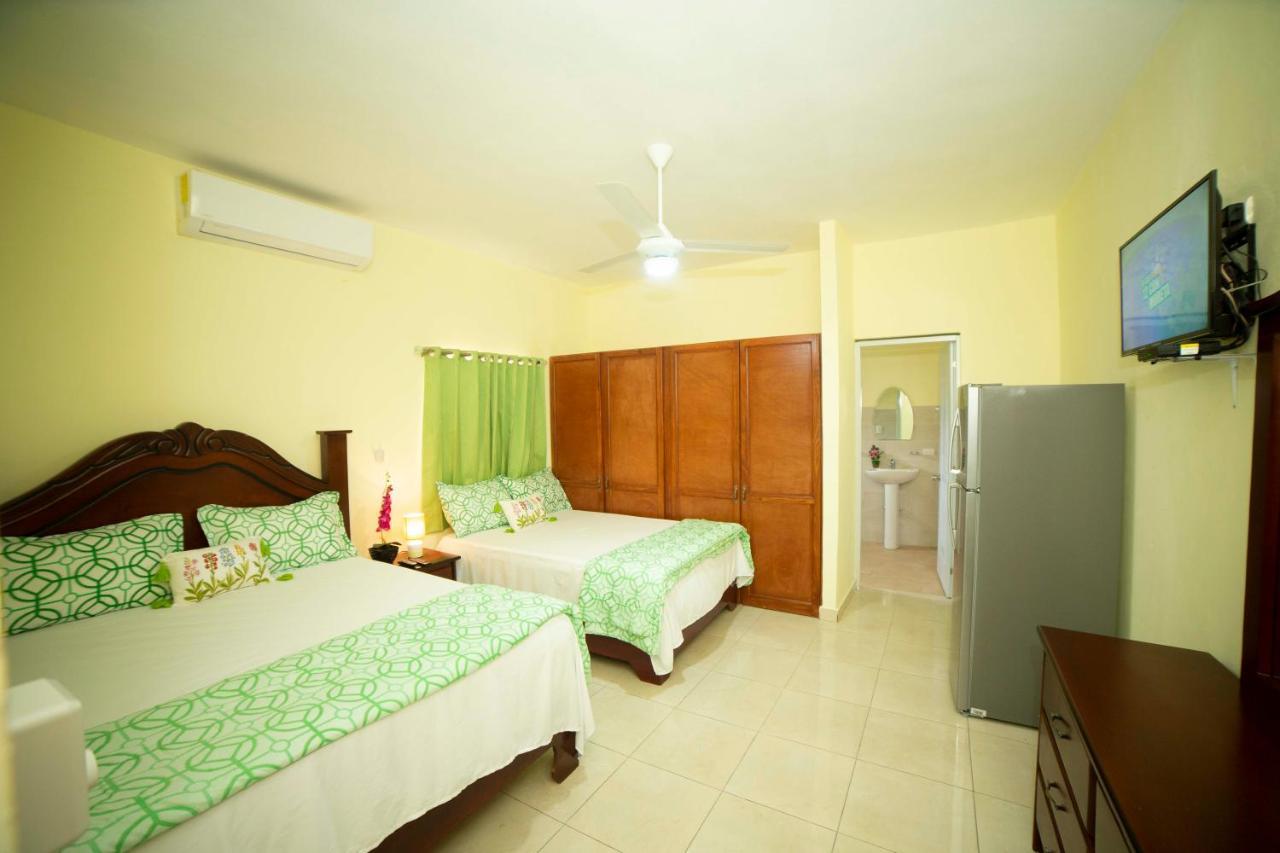 Hotel Enrique I Gazcue, Bed And Breakfast Santo Domingo Buitenkant foto